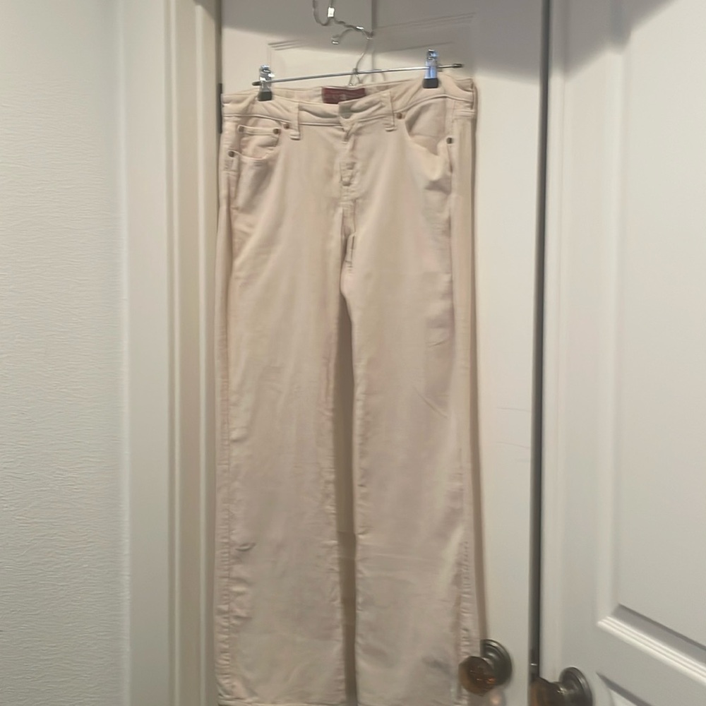 Lucky Brand lightweight cream course jeans